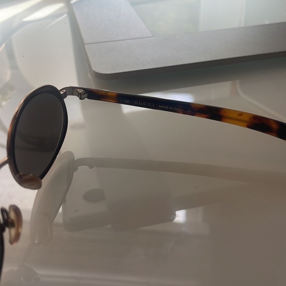 Brand New Gucci Sunglasses - Picture 2 of 4